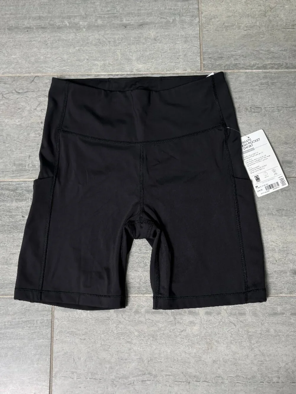 Athleta Ultimate Stash Pocket 7" Bike Shorts Black Medium NWT - Picture 4 of 10